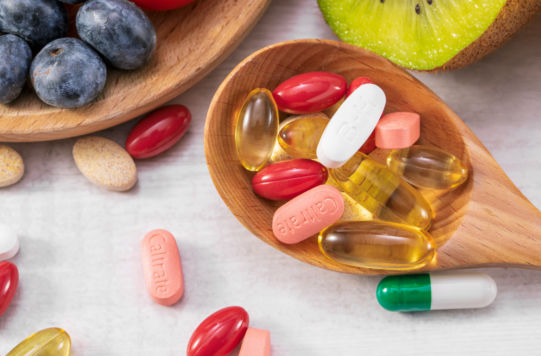 Waktu Terbaik Minum Multivitamin: Pagi atau Malam?